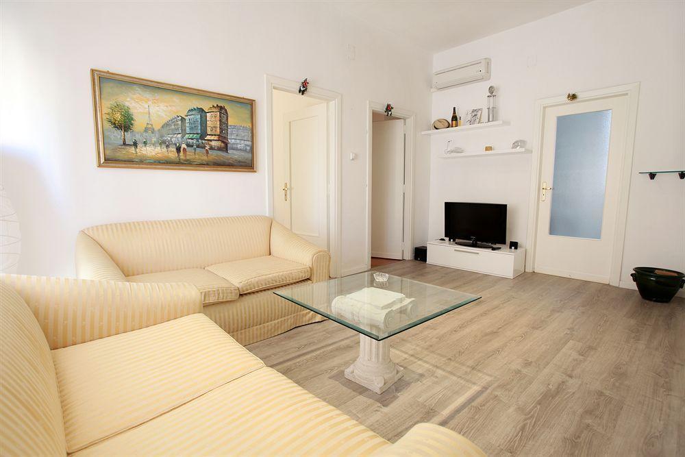 B&B Degli Artisti Suite เลชเช ภายนอก รูปภาพ