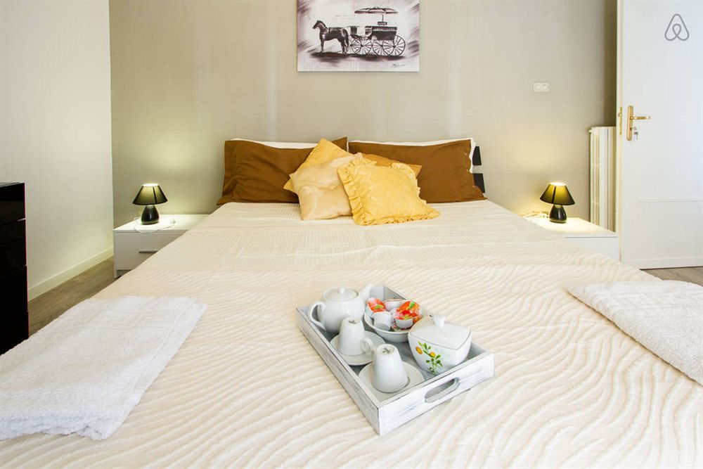 B&B Degli Artisti Suite เลชเช ภายนอก รูปภาพ
