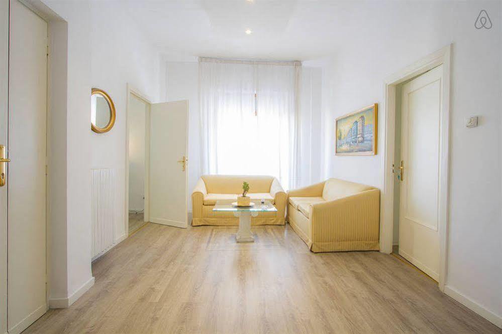 B&B Degli Artisti Suite เลชเช ภายนอก รูปภาพ